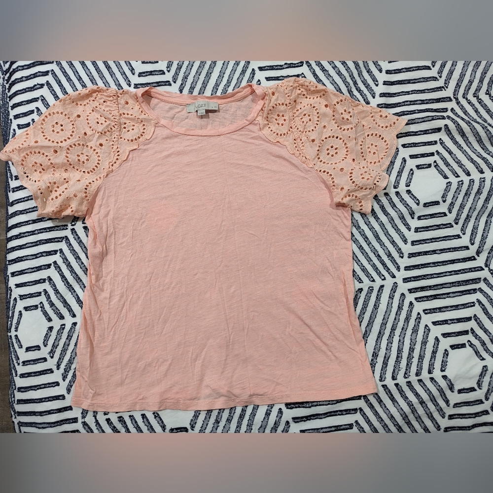 LOFT light coral Large Petites Blouse with Lace Sleeves
